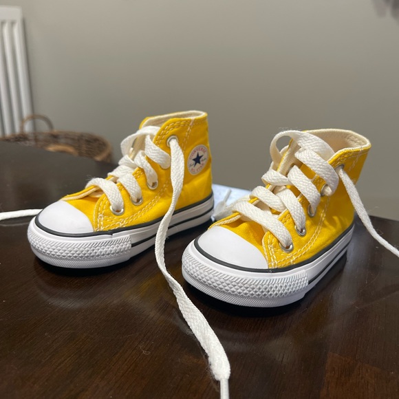 Converse Chuck Taylor All Star Hi Sneaker - Baby Toddler - Lemon Chrome Yellow - Picture 2 of 6